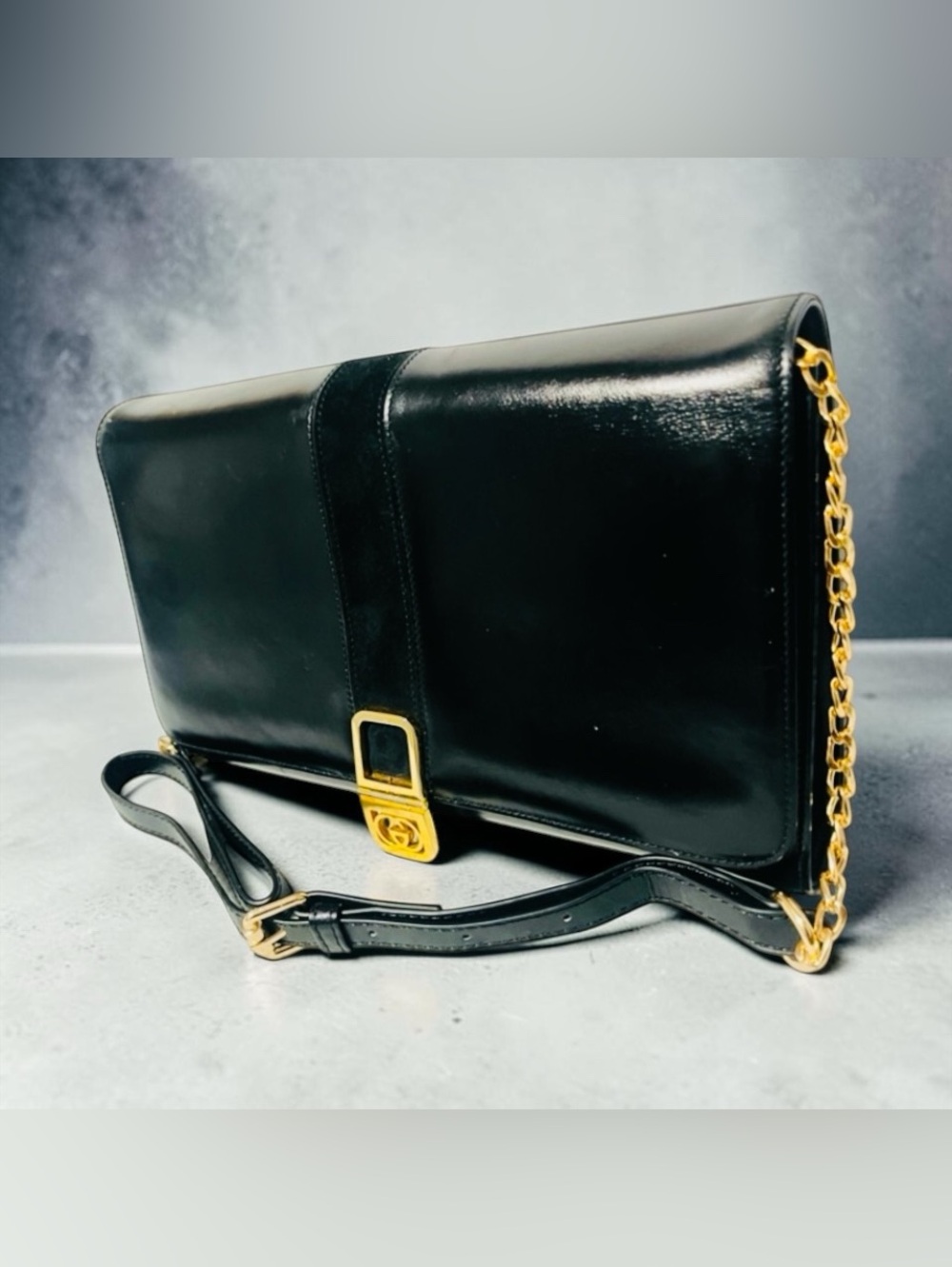 Gucci Vintage Interlocking GG Black Clutch/Crossbody Bag - Picture 7 of 15